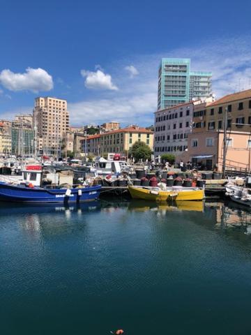 Sabrina`S Relax Fra Mare E Storia Apartment Savona Exterior foto